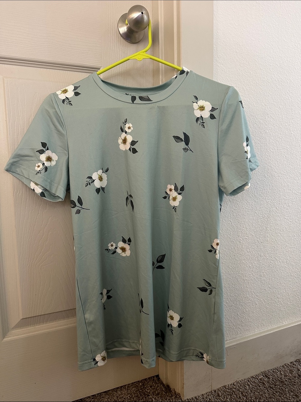Women's Floral Short Sleeve Tee